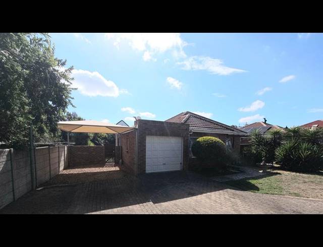 2 BEDROOM HOUSE FOR SALE IN D'URBANVALE